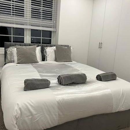 1 Bed High Quality Modern Flat Apartment Edgware Exterior foto