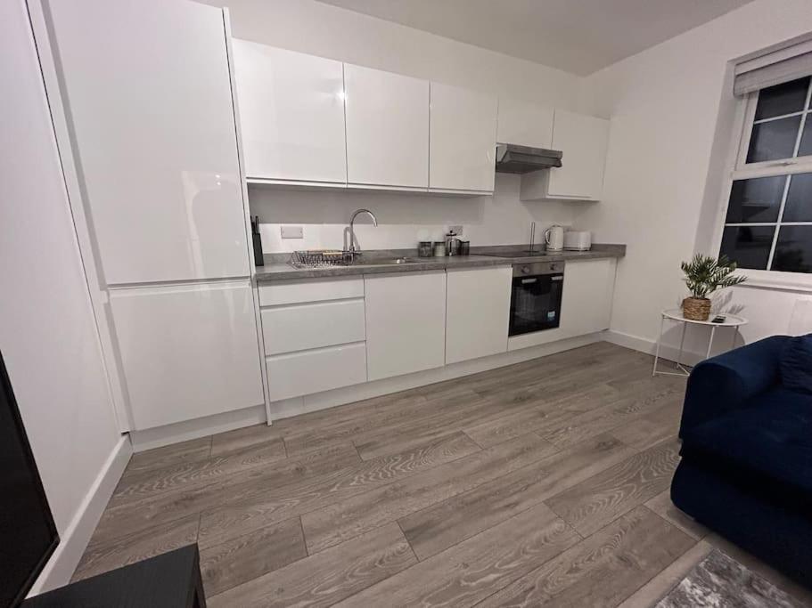 1 Bed High Quality Modern Flat Apartment Edgware Exterior foto